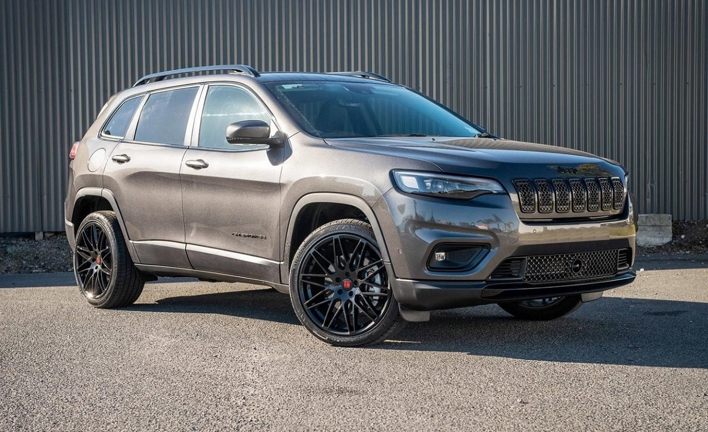 Jeep Cherokee (2021) on Touren TR75
