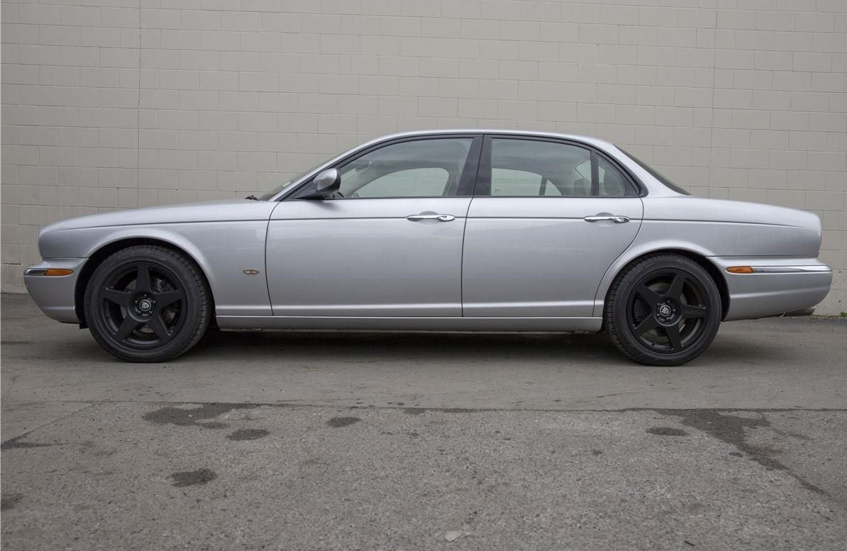 Jaguar XJ6 (2006) on BGW R5