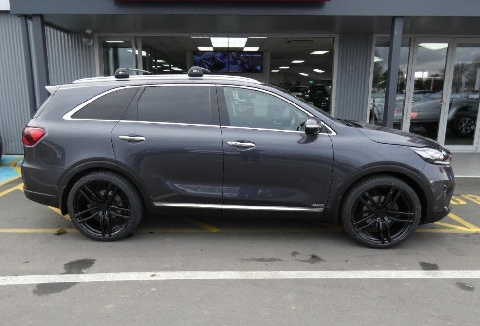 Kia Sorento (2018) on Covert CV3