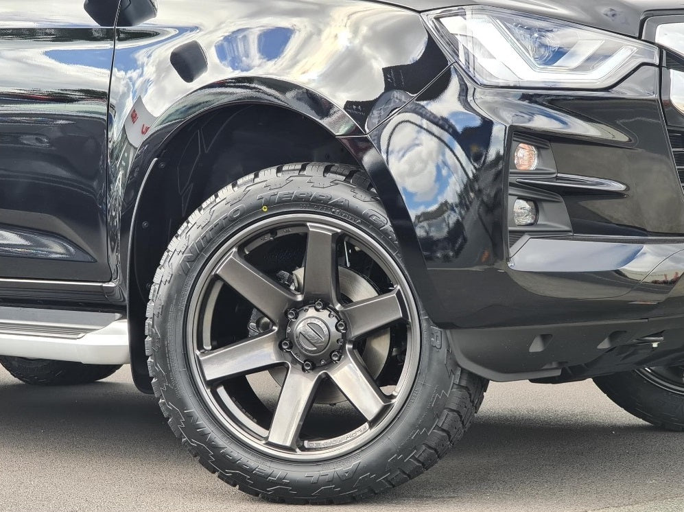 Isuzu D Max (2021) on BGW Beast