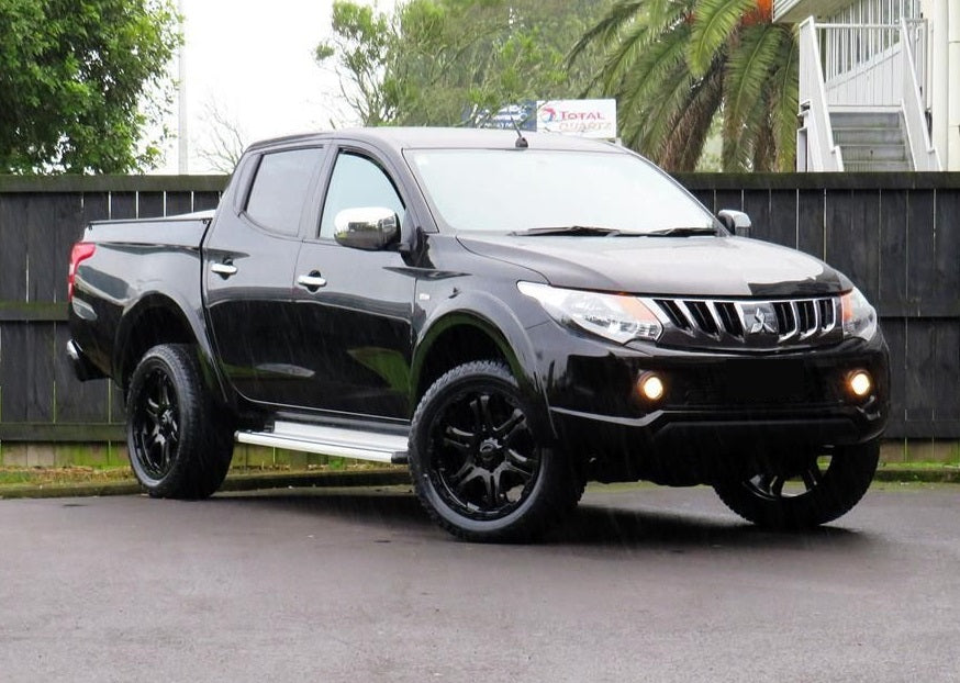 Mitsubishi Triton (2018) on BGW Conquest