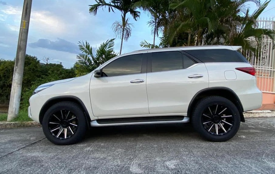 Toyota Fortuner on Black Rhino Typhoon