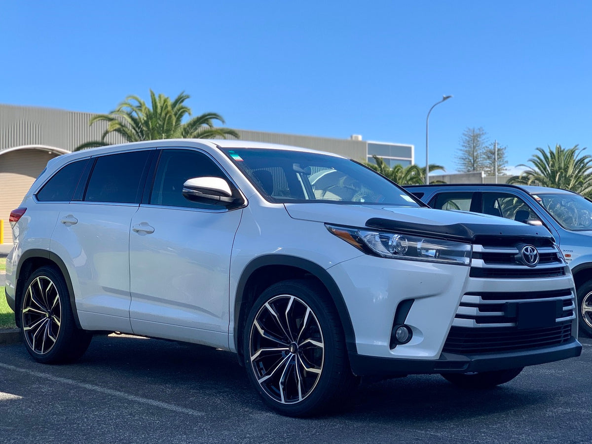 Toyota Highlander on BGW Black Widow