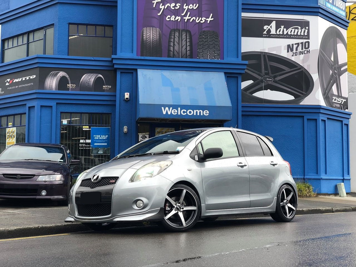 Toyota Vitz RS (2007) on 17 inch BGW Apex