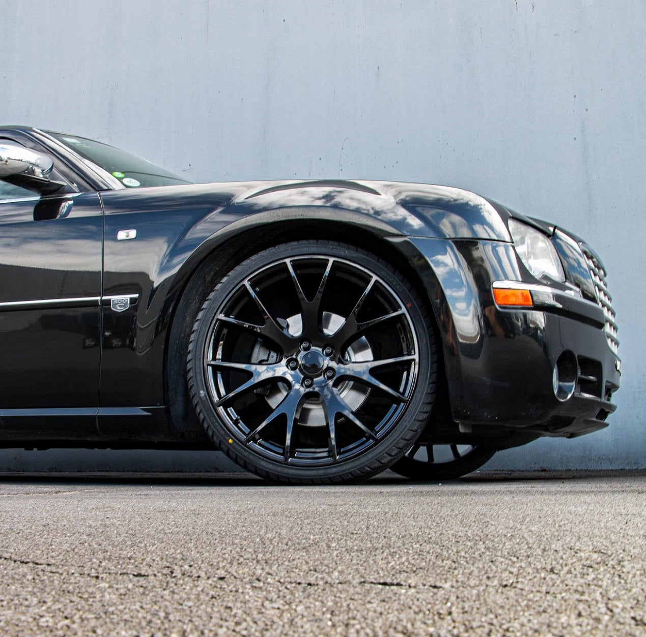 Chrysler 300C on BGW HCM