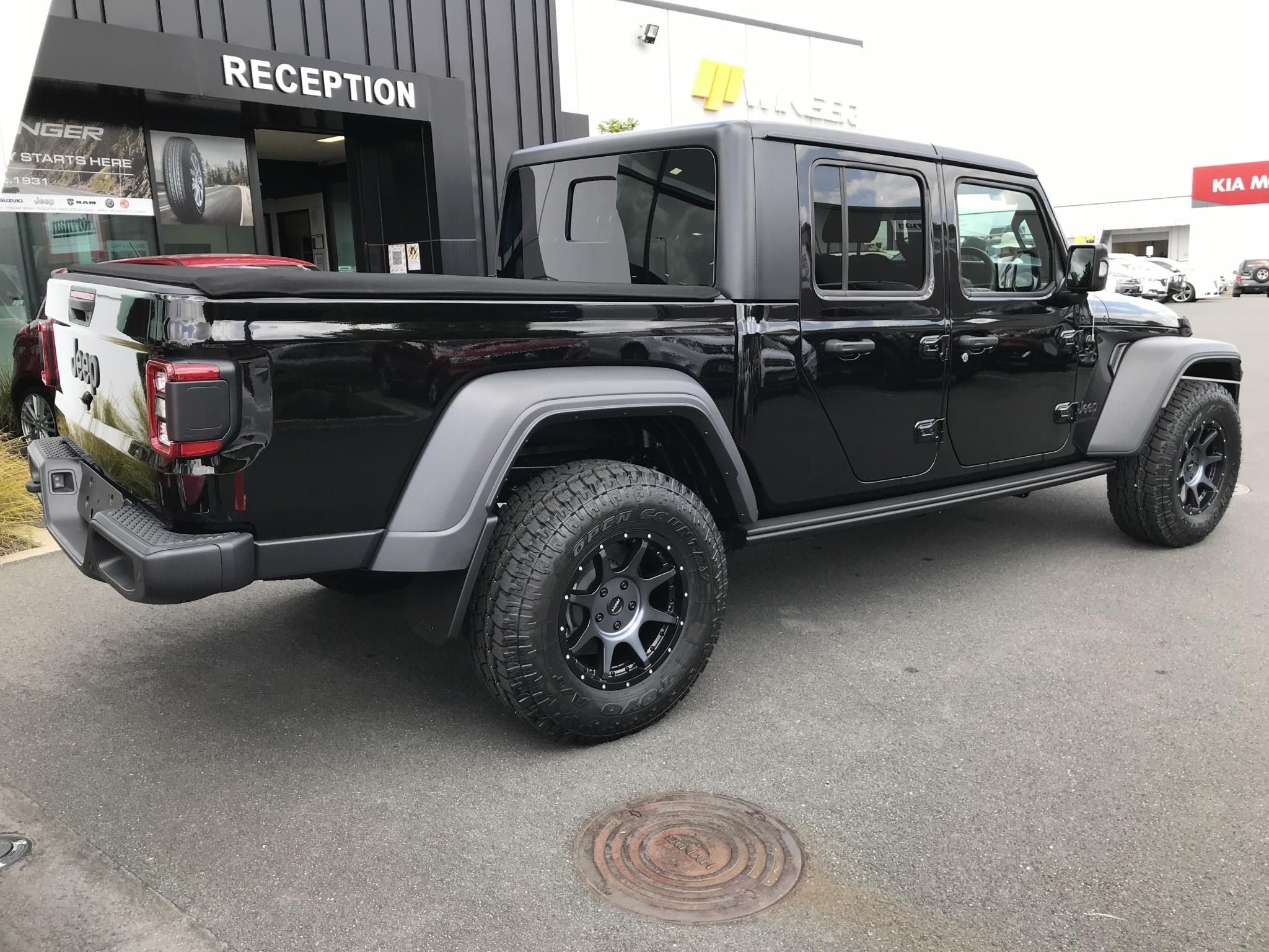 Jeep Gladiator on ROH Trophy