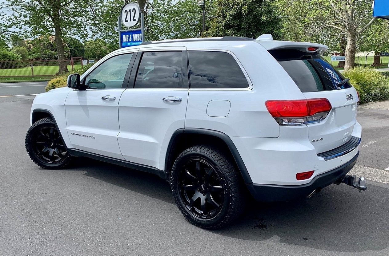 Jeep Grand Cherokee on BGW Motion