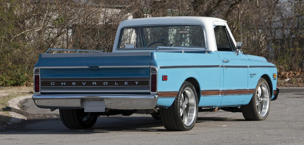 Chevrolet C10 on 20" Staggered Ridler R695