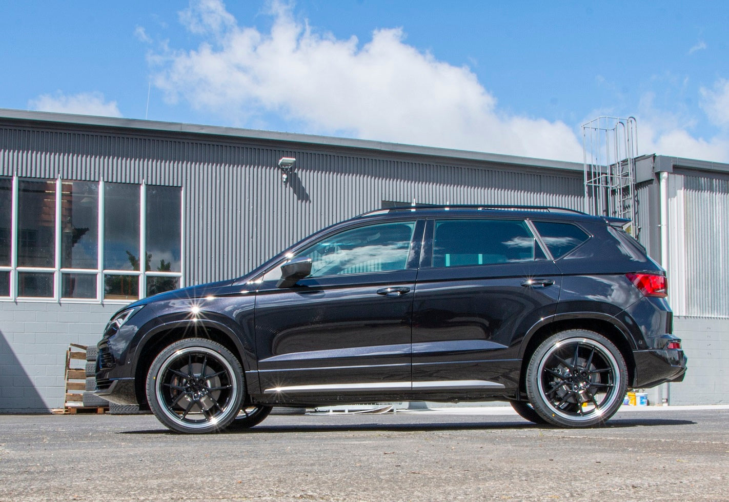 Cupra Ateca (2021) on Covert CV4