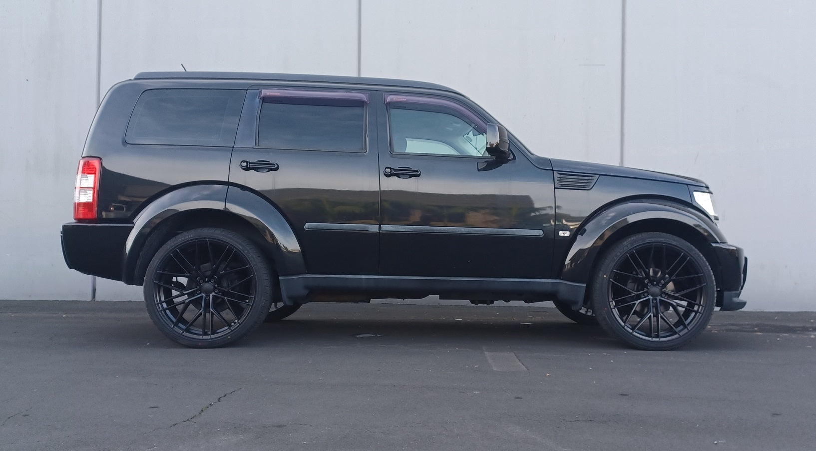 Dodge Nitro on BGW Prost