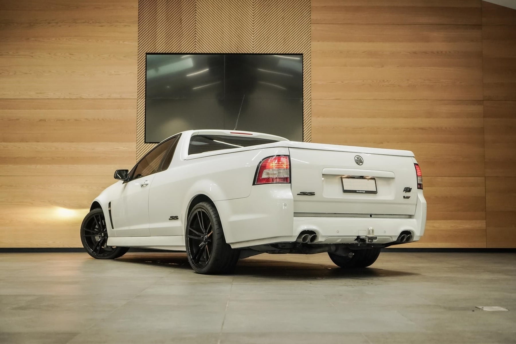Holden Commodore VF2 Redline (2015) on BGW Sussex