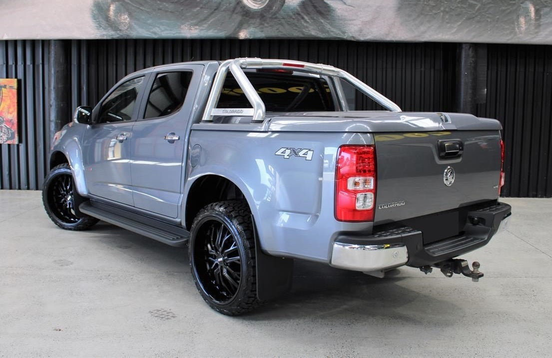 Holden Colorado on BGW Insurgent