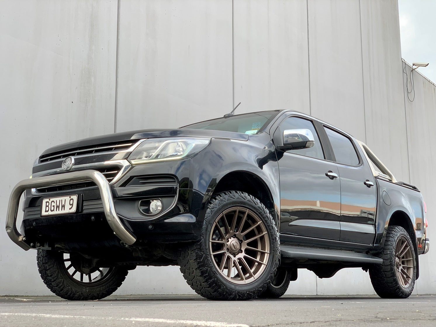 Holden Colorado on BGW Shadow