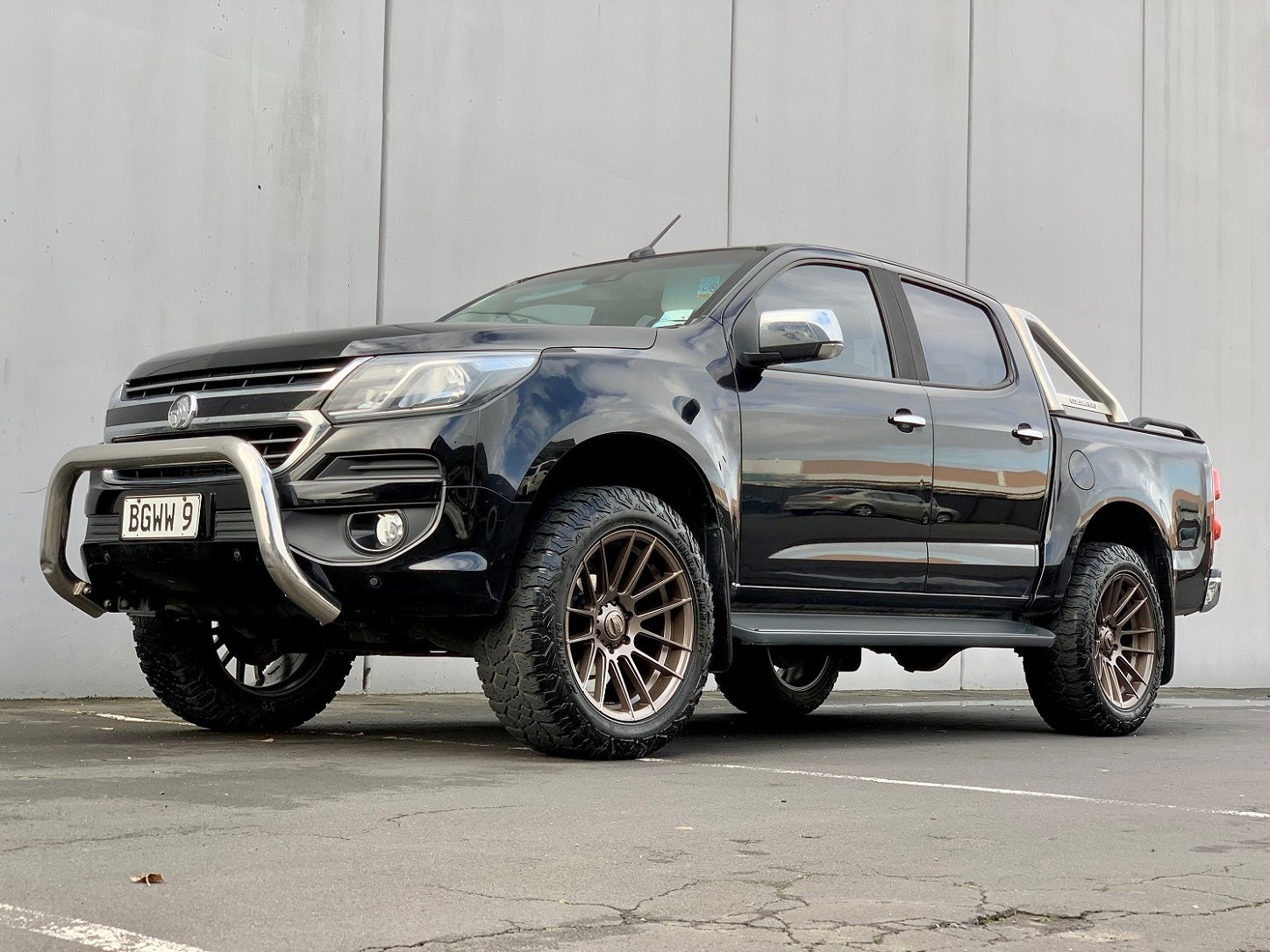 Holden Colorado on BGW Shadow