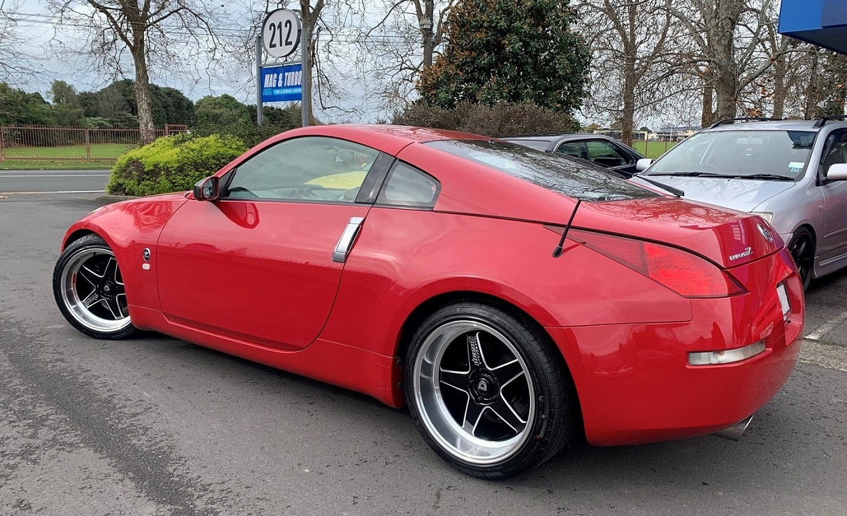 Nissan 350Z (2004) on BGW ST665