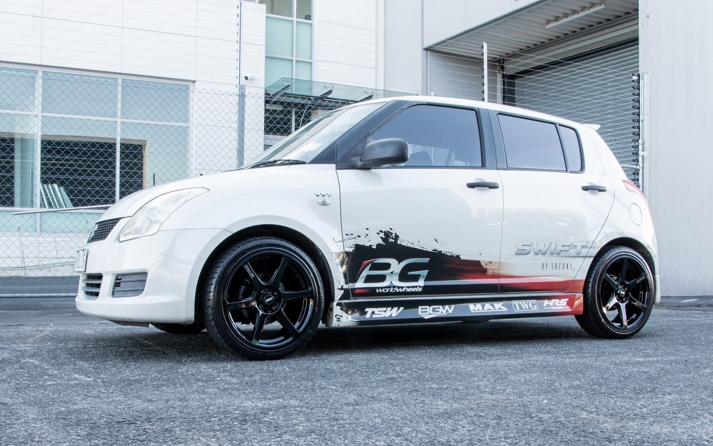 Suzuki Swift on 17" BGW JD-6