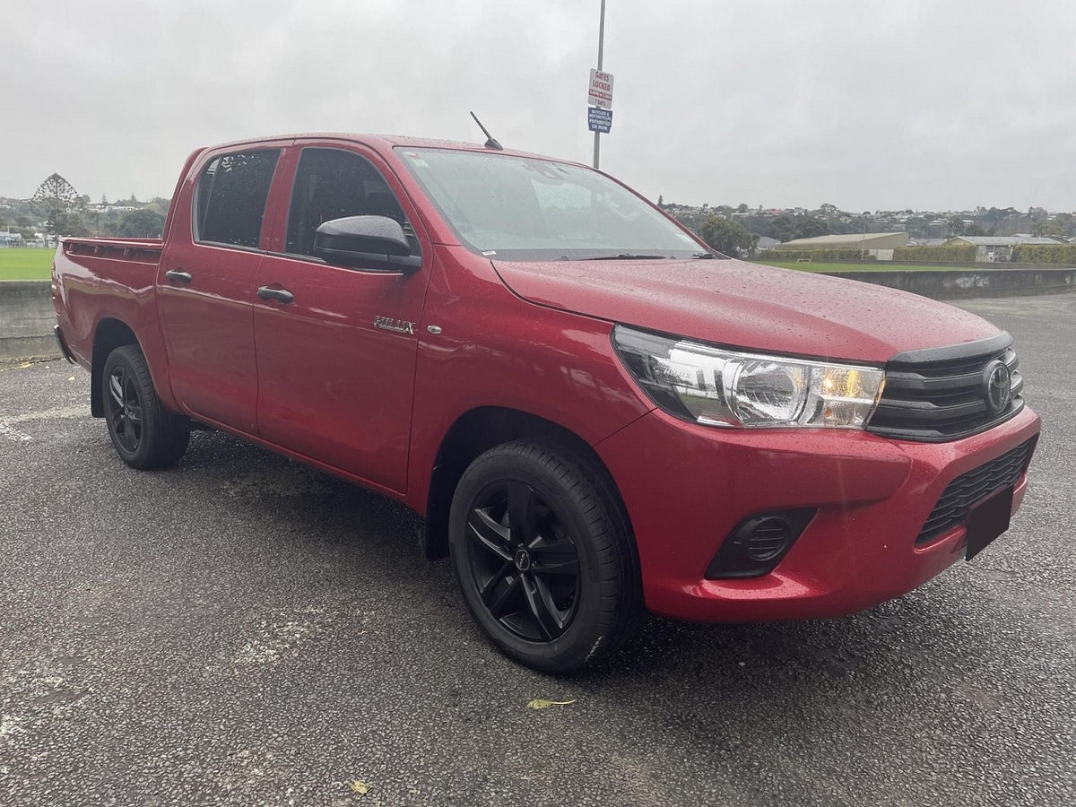 Toyota Hilux WorkMate (2022) on 17" MAK Stone 5
