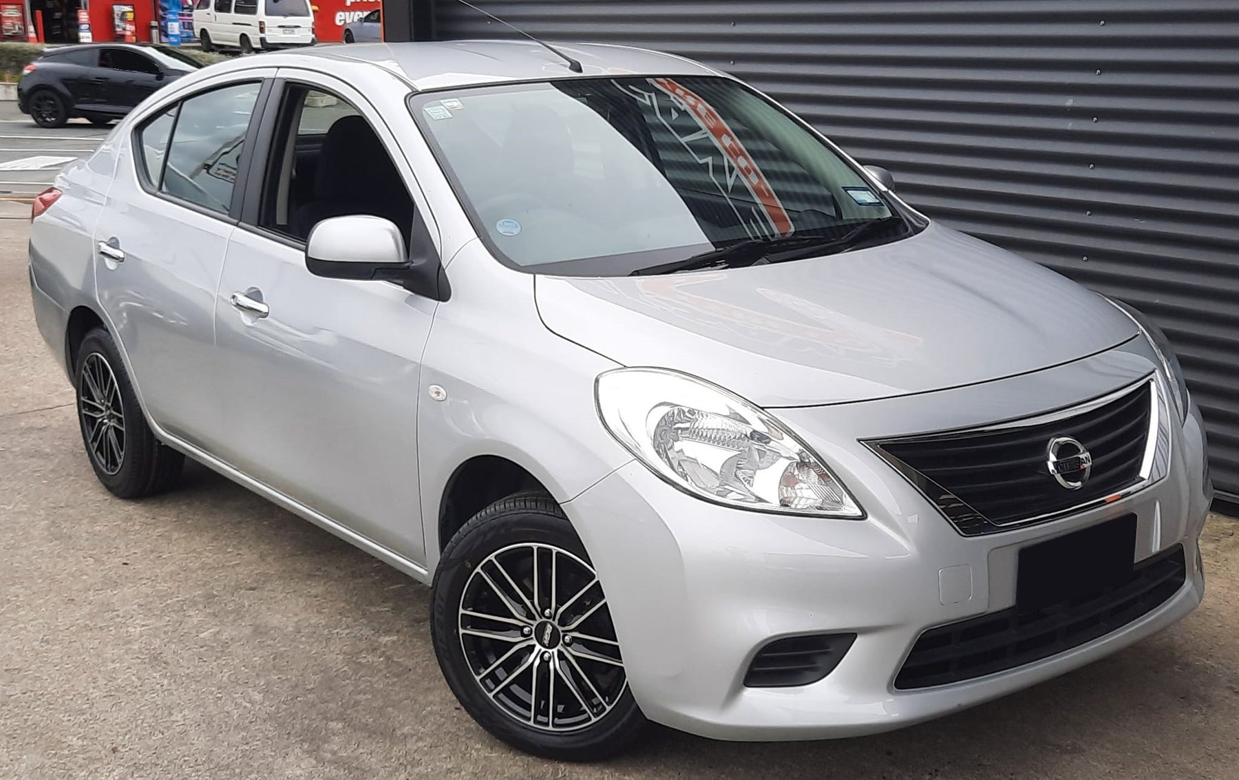 Nissan Latio (2014) on 15" BGW Maze