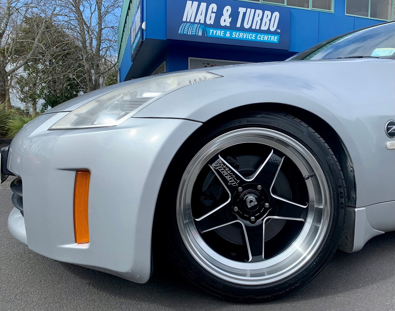 Nissan 350Z (2006) on BGW ST665