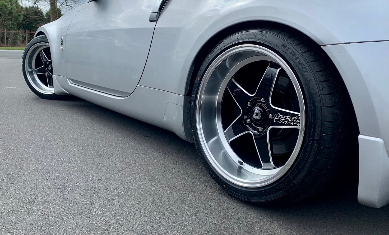 Nissan 350Z (2006) on BGW ST665