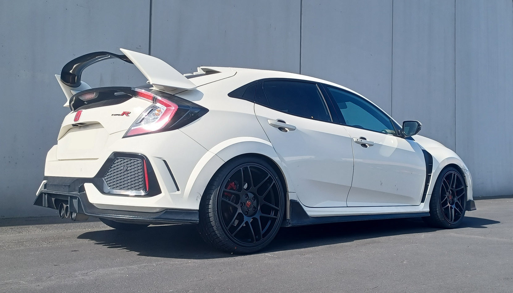 Honda Civic Type R (2019) on Touren TR74