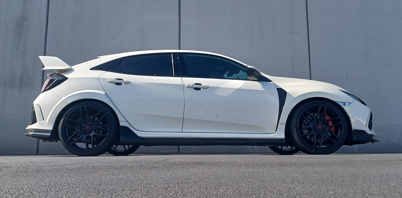 Honda Civic Type R (2019) on Touren TR74