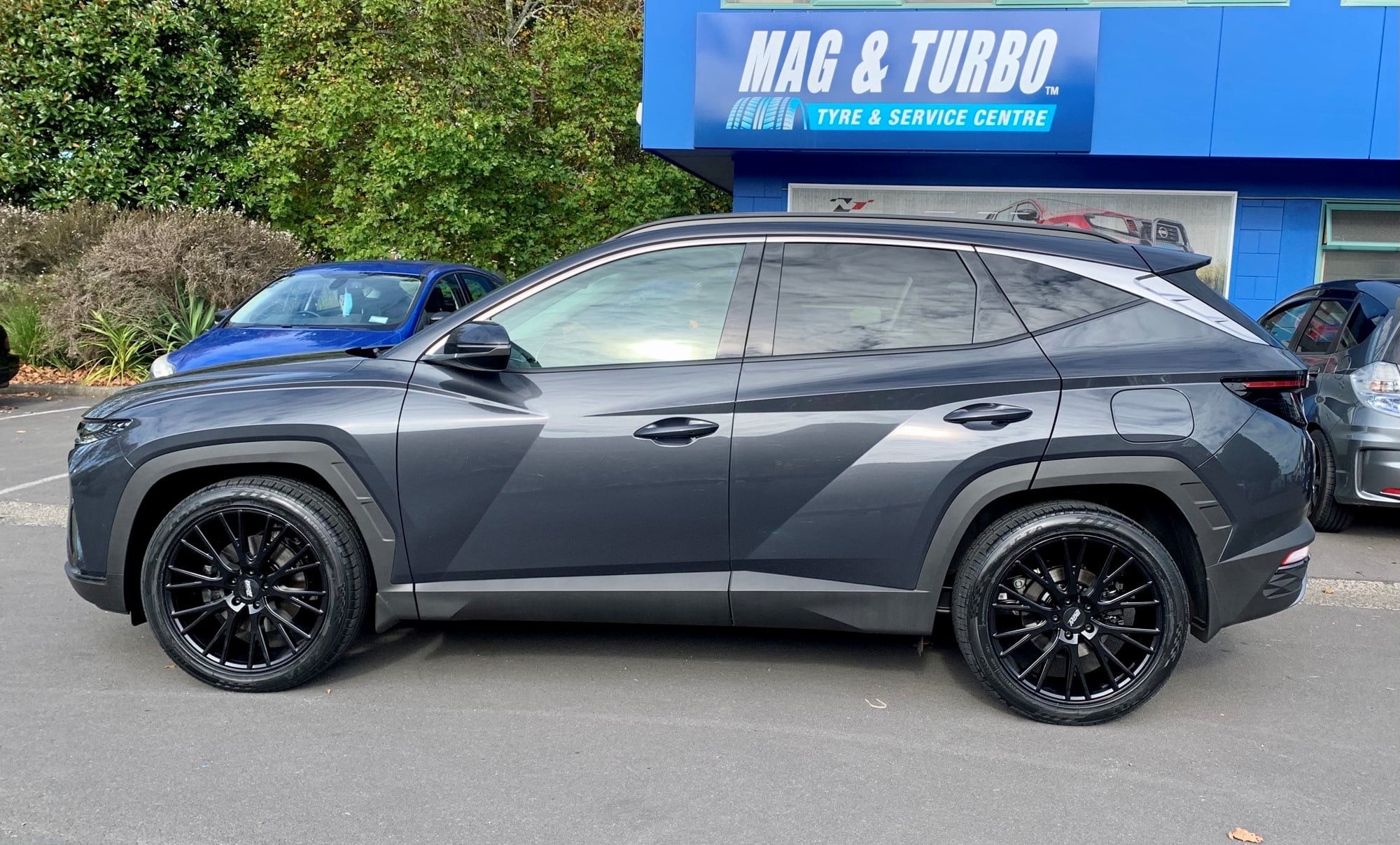 Hyundai Tucson (2022) on BGW Blackhawk