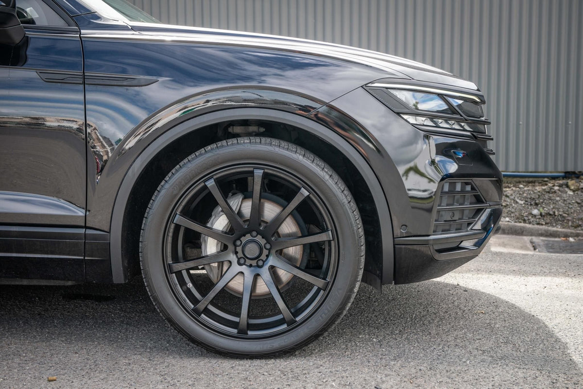 VW Touareg (2019) on BGW Pursuit