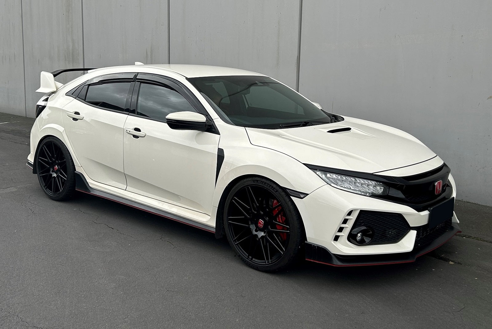 Honda Civic Type R (2018) on Covert CV8