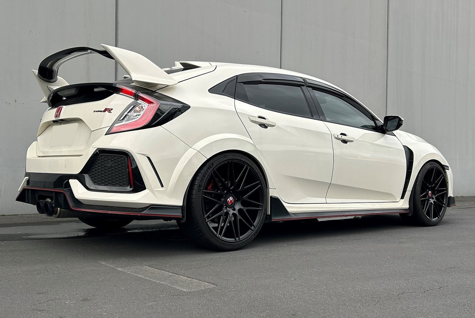 Honda Civic Type R (2018) on Covert CV8