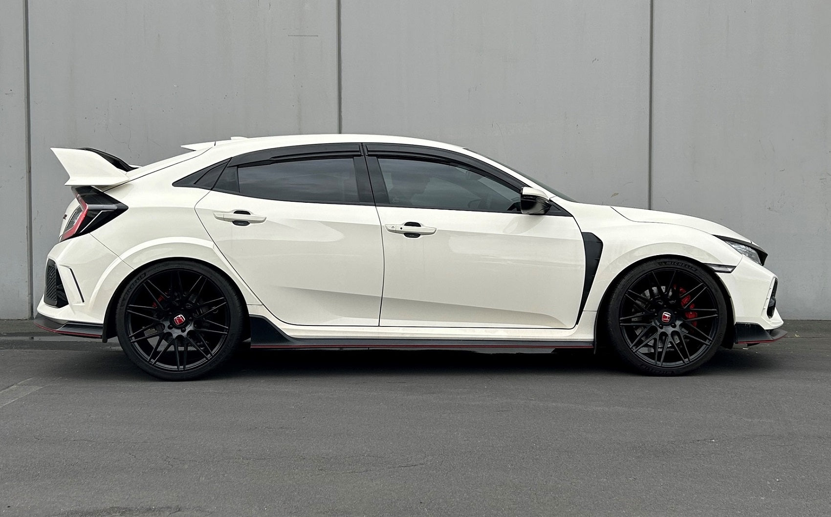 Honda Civic Type R (2018) on Covert CV8