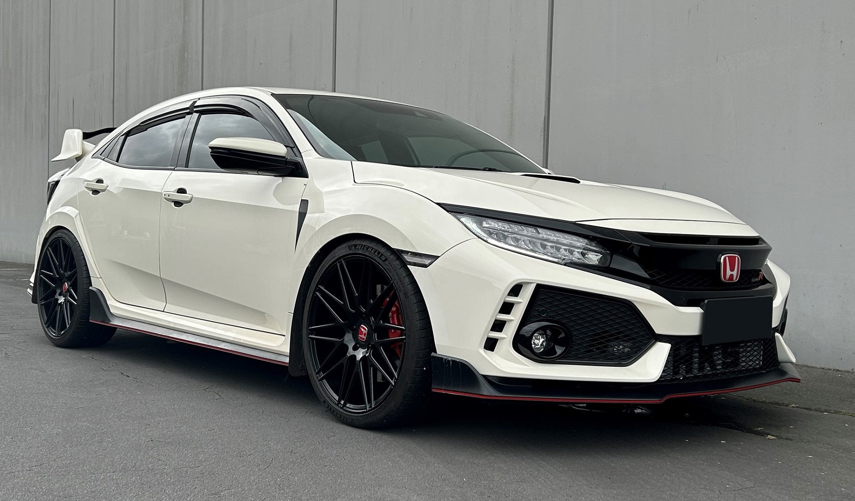Honda Civic Type R (2018) on Covert CV8