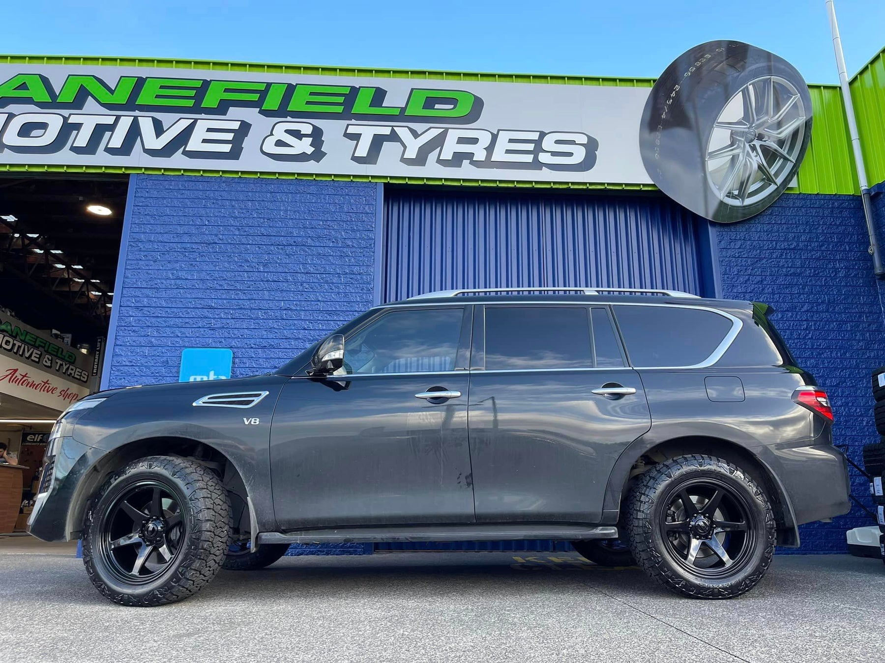 Nissan Patrol Y62 (2020) on BGW Escobar