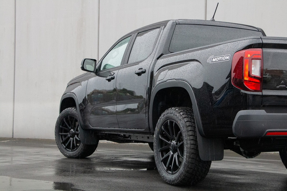 VW Amarok (2023) on BGW Crossfire