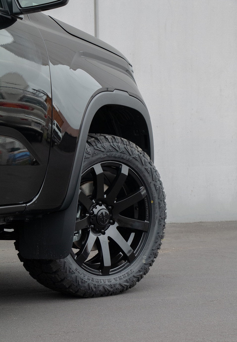VW Amarok on Covert RV3