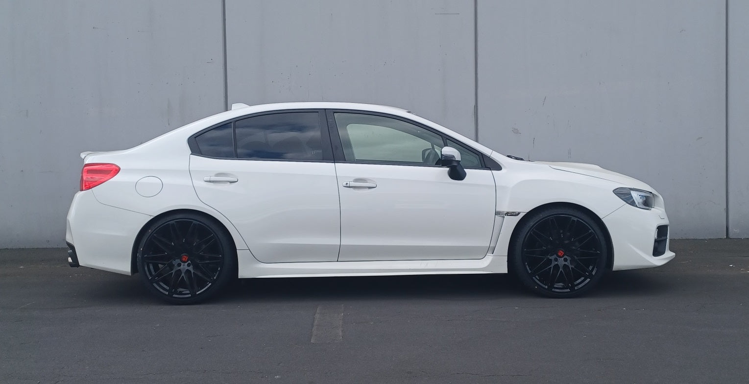 Subaru WRX (2017) on Touren TR75